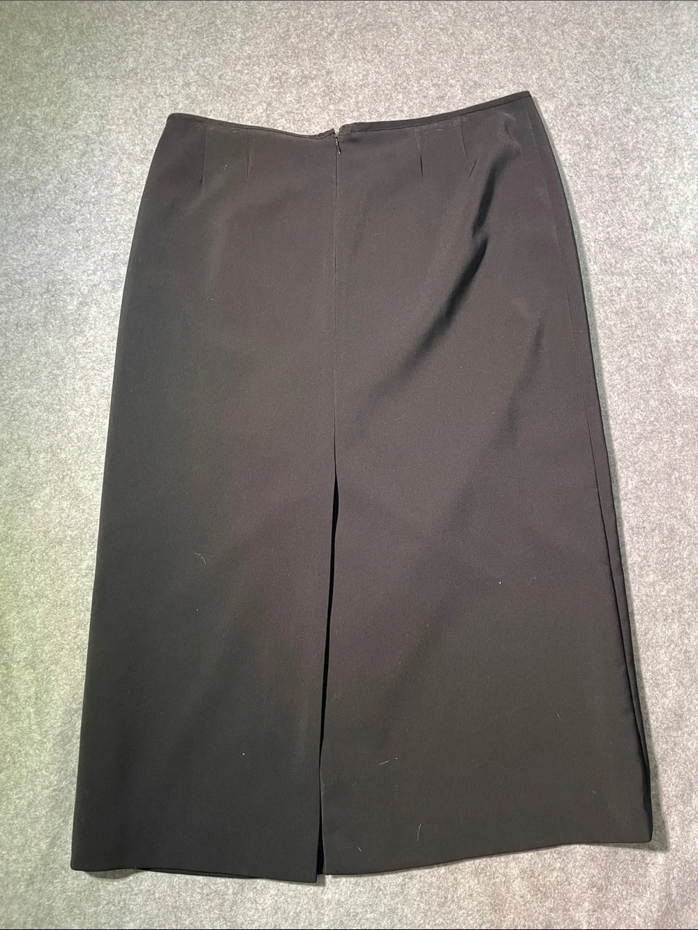 Le Suit Black Tailored Pencil Skirt with Subtle Back Vent